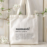 Namaste Definition Yoga Moderne Minimale Meditatio Tragetasche<br><div class="desc">Namaste Definition Yoga Moderne Minimal Meditation Tee Kaffee Tasse bietet ein einfaches Design einer Textdefinition von "namaste" in der modernen Skripttypografie. Perfektes Geschenk für Yogafreunde,  Geburtstag,  Weihnachten,  Muttertag und vieles mehr. Entworfen von © Evco Studio www.zazzle.com/store/evcostudio</div>