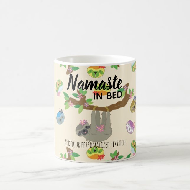 NAMASTE EN LIT MÊME SLOTH Yoga MUG Personnalisé (Centre)