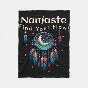 Namaste Find Your Flow Halbmond Traumfänger Fleecedecke