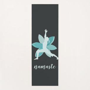 Namaste. Krieger-Pose-blauer Lotos-Blumen-Logo Yogamatte