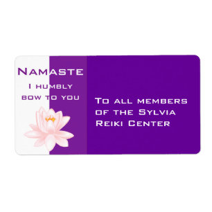 Namaste mit Lotus-Blume