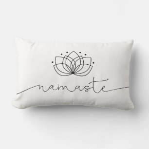 Namaste Typografie Lendenkissen