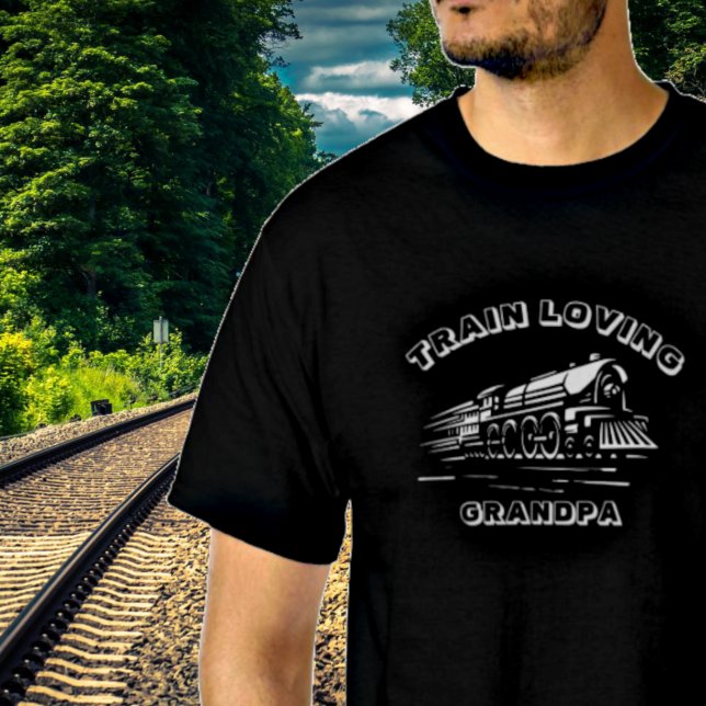 Name ändern Text hinzufügen - Schulungsliebhaber G T-Shirt (Von Creator hochgeladen)