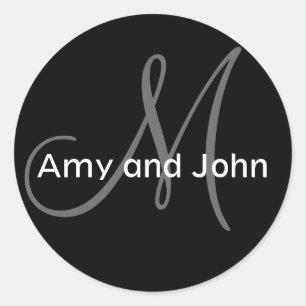 Name & Anfangsbuchstabe Hochzeitsticker Schwarz Runder Aufkleber