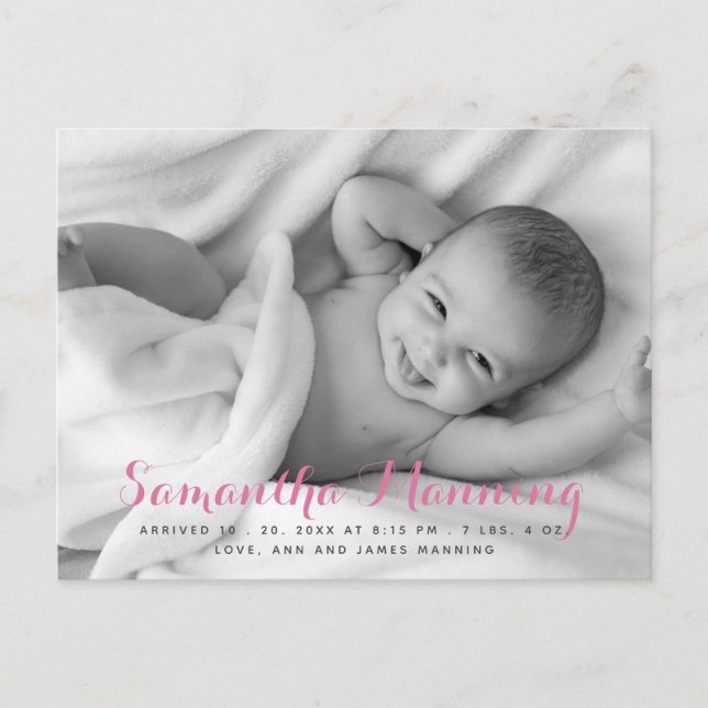 Name | Baby Girl Pink Script Foto Ankündigungspostkarte (Vorderseite)
