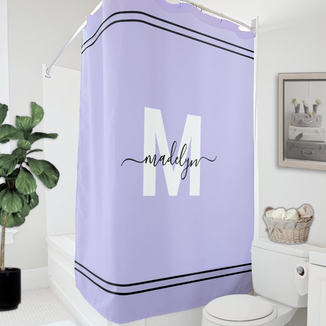 Name der lila Skriptmonogramm Duschvorhang (Purple Script Monogram Name Shower Curtain)
