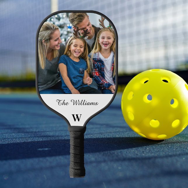 Name der Monogram-Familie für die personalisierte  Pickleball Schläger (Von Creator hochgeladen)