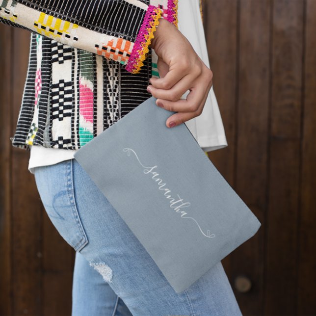 Name der niedlichen Bow-Signatur Dusty Blue Zubehörtasche (Cute Bow Signature Name Dusty Blue Accessory Pouch)