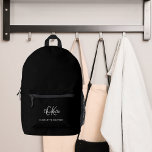 Name der Schwarz-weißen Monogramm-Initialen Bedruckter Rucksack<br><div class="desc">Schwarzer Hintergrund,  weißer und grauer Text. Personalisieren und fügen Sie Ihren Vornamen,  Monogramm-Initialen und vollständigen Namen.</div>