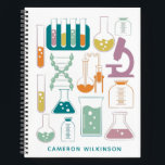 Name des Fun Science Chemistry Laboratory Artwork Notizbuch<br><div class="desc">Dieses lustige,  maßgeschneiderte Notebook zeichnet sich durch ein niedliches Design zum Thema Naturwissenschaften und Chemie in aquamarin aus. Personalisieren Sie es mit Ihrem Namen. Tolle Geschenkidee!</div>