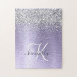 Name des lila gebürsteten Metalls Silber Glitzer M<br><div class="desc">Dieses trendige schicke Puzzle-Design mit hübschem silberglänzenden Glitzer auf lila gebürstetem metallischem Hintergrund ist einfach zu personalisieren.</div>