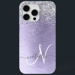 Name des lila gebürsteten Metalls Silber Glitzer M Case-Mate iPhone Hülle<br><div class="desc">Dieses schicke Gehäuse mit hübschem silberfarbenem Glitzer auf lila,  gebürstetem metallischem Hintergrund ist einfach zu personalisieren.</div>