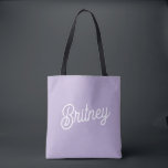 Name des Lila Monogramms für den personalisierten  Tasche<br><div class="desc">Die Personalisierte Chic Lavender Lila Monogram Name Tote Bag, ein stilvolles und praktisches Accessoire, das eine Aussage machen soll. Diese elegante Tasche mit einem weichen Lavendel lila Farbe und ist mit Ihrem Monogramm und Namen abgestimmt und verleiht Ihren Alltagserfahrungen eine persönliche Touch. Aus langlebigen, hochwertigen Stoffen gefertigt, ist es perfekt...</div>