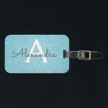 Name des Monogramms des aquamarinen blauen Glitzer Gepäckanhänger<br><div class="desc">Aquamarine Aqua Ice Blue Sparkle Glitzer Monogram Name und erste Gepäckmarke. Diese Taschenmarke ist ideal für Zurück in die Schule,  Arbeit oder Reisen. Der Gepäcktag ist auch ein großartiges Gastgeschenk für Hochzeiten,  Geburtstage,  Brautpartys,  Flitterwochen oder einen Junggeselinnen-Abschied. Bitte kontaktieren Sie den Designer,  um passende Artikel zu erhalten.</div>