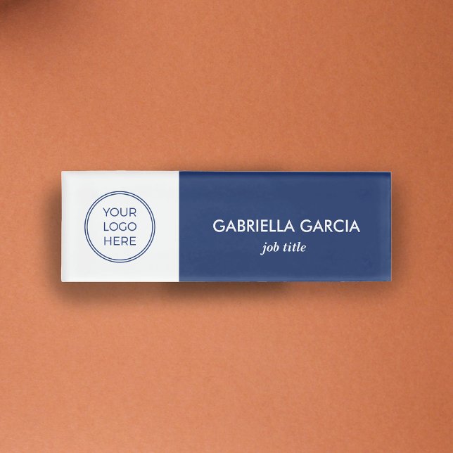 Name des Navy Blue-Logo-Mitarbeiters Namenschild (Von Creator hochgeladen)