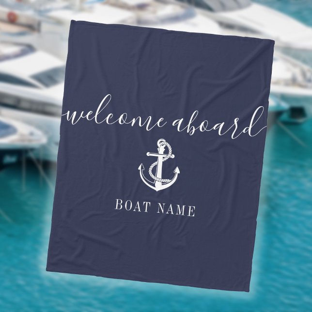 Name des Schiffes: Navy Blue Willkommen auf dem Sc Fleecedecke (Navy Blue Welcome Aboard Nautical Anchor Boat Name Fleece Blanket)