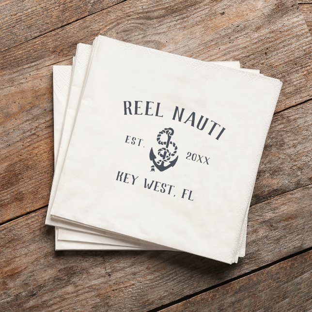Name des Schiffs mit dem Logo "Navy & White Rustic Serviette (Von Creator hochgeladen)
