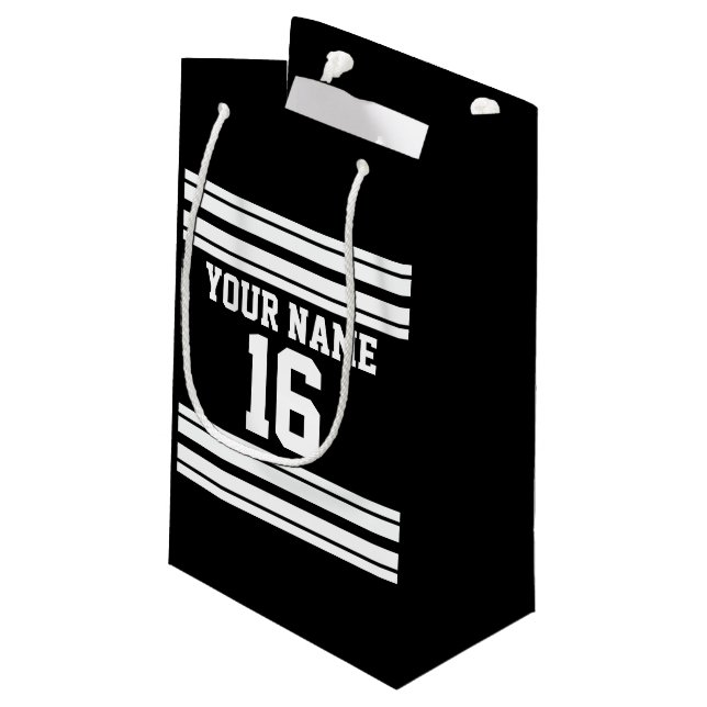 Name des Schwarz-weißen Teams Jersey Kleine Geschenktüte (Rückseite Schrägansicht)