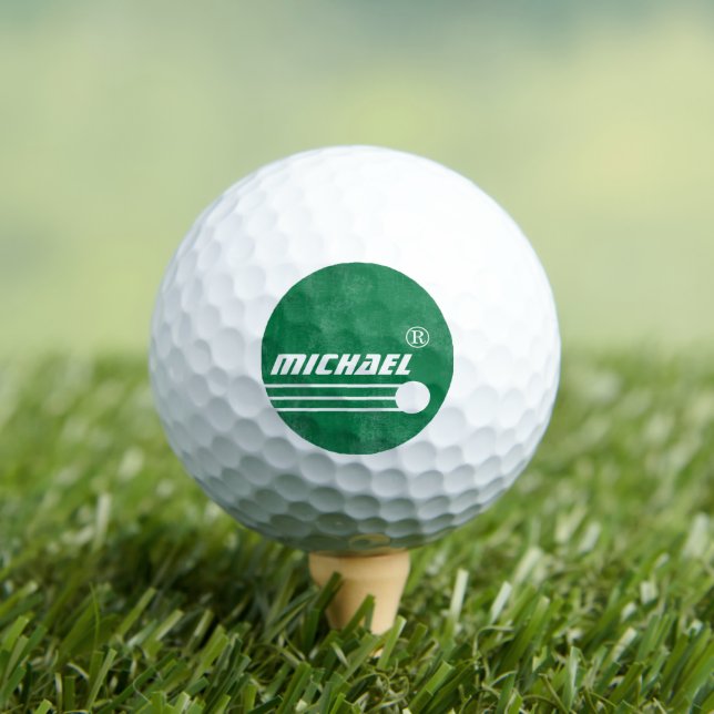 Name des Spielers auf dem Grünen Alter Golfball (Insitu T-Shirt)