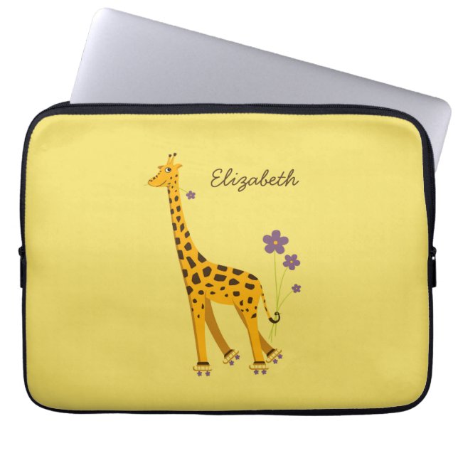 Name-gelbe niedliche Cartoon-Giraffe Laptopschutzhülle (Vorderseite)