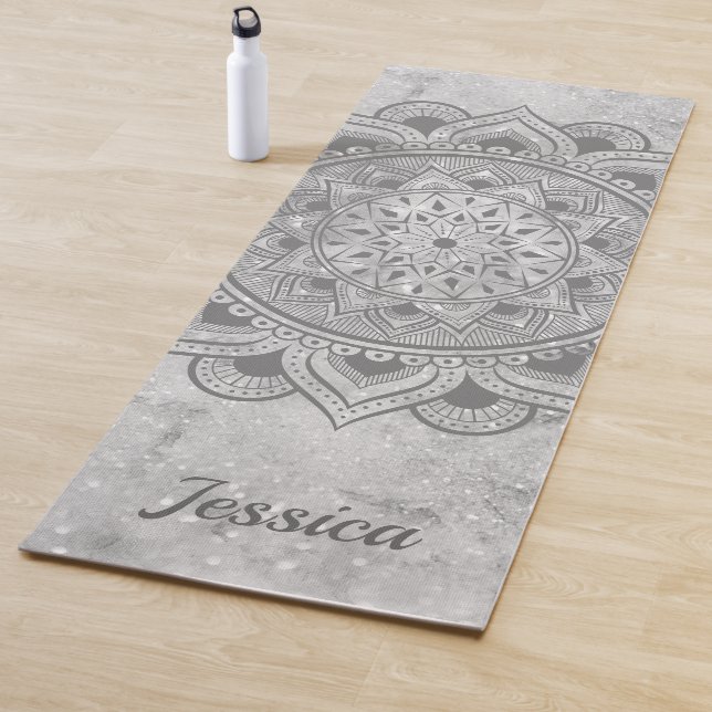 Name Grauer Glitzer Marble Mandala Om Übung Yogamatte (Beispiel)