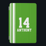 Name Grün/Weiß-Sportbezeichnung Nr. ipcover iPad Mini Hülle<br><div class="desc">Orangefarbene und weiße Pad-Gehäuseabdeckung. In einem sportlichen Shirt Stil Anpassen mit dem Namen und besonderen Alter, Jahr oder Glückszahl Ihrer Wahl. Der Fall lautet derzeit: Anthony 14. *Bitte beachten Sie, dass einige Namen aufgrund der Art des Schriftartes nicht immer passen. Ein perfektes Geschenk für einen lebendigen sportlichen Fan oder ein...</div>