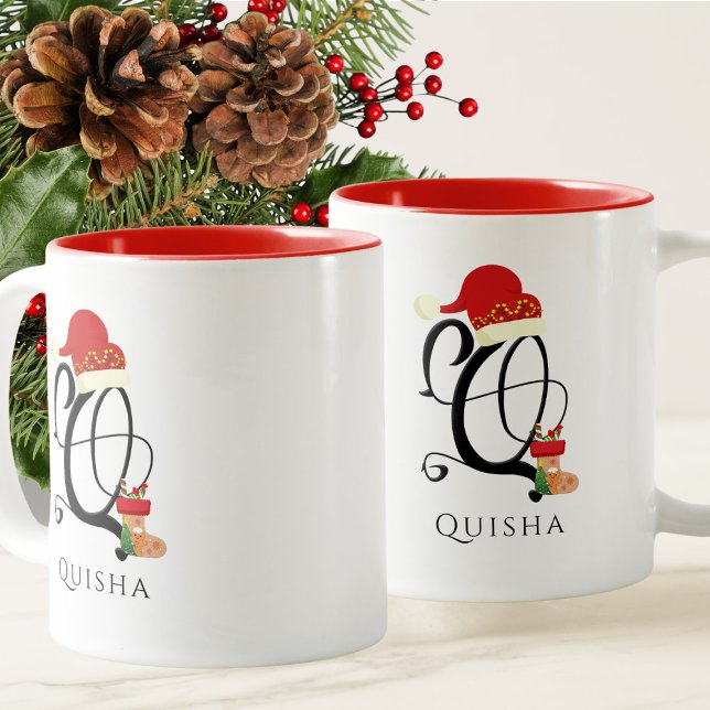 Name Modern Script Monogram Letter Q Christmas Zweifarbige Tasse (Von Creator hochgeladen)