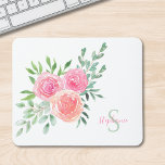Name Monogram Floral Water Mousepad<br><div class="desc">Dieses mit Monogramm Mauspad mit Aquarellfarben-Blume und Blattwerk in Rosa-,  Korallen- und Grüntönen. Fügen Sie Ihren Namen und Initial hinzu,  um dieses Mauspad einzigartig zu machen. Original Wasserfarbe © Michele Davies.</div>