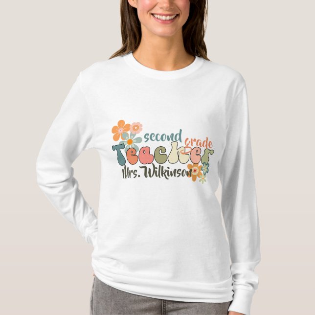 Name Retro Groovy Zurück zur Schule Lehrerin T-Shirt (Vorderseite)