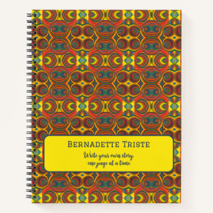 Name Rotes Gelbes Orange Inspiriertes Muster hinzu Notizbuch