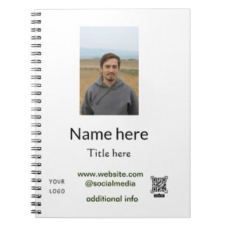 Name Titel hier Kontaktinformationen QR-Code Logo Notizblock