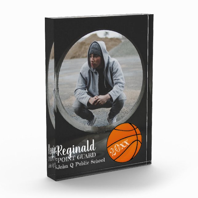 Name und Jahr des Basketball Fotos (Links)