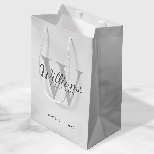 Name und Monogramm der personalisierten Trauzeuge Mittlere Geschenktüte (Von Creator hochgeladen)