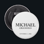 Name und Monogramm des modernen Personalisierten T Flaschenöffner<br><div class="desc">Moderne Geschenke für Personalisierten Trauzeuge mit dem Namen,  dem Titel und dem Hochzeitsdatum des personalisierten Trauzeugen in schwarzem klassischem Serif-Schriftart auf weißem Hintergrund. Auch perfekt für Trauzeuge,  Vater der Braut und mehr.</div>