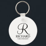 Name und Monogramm des personalisierten Trauzeugen Schlüsselanhänger<br><div class="desc">Eleganter Personalisierter Trauzeuge in Schwarz und Weiß mit personalisiertem Monogramm im eleganten,  schwarzen Skript-Schriftart-Stil mit Trauzeugen Namen und Titel im klassischen Serif-Schriftart-Stil auf weißem Hintergrund. Auch perfekt für Trauzeuge,  Brautvater,  Brautjungfrau,  Trauzeugin,  Blume Mädchen,  Brautmutter und mehr.</div>