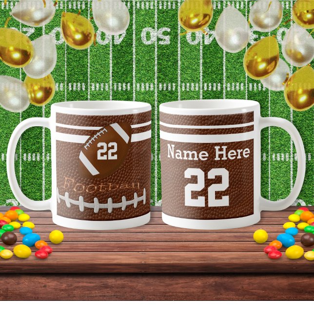 NAME UND NUMMER DER personalisierten Fußballmannsc Kaffeetasse (Football Mugs. Football Senior Night Ideas. Football Team Gifts. Football Christmas Gift Ideas.)