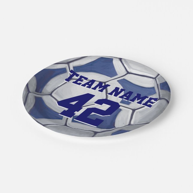 Name und Nummer des Fußball-Balls blau und weiß Pappteller (Schrägansicht)