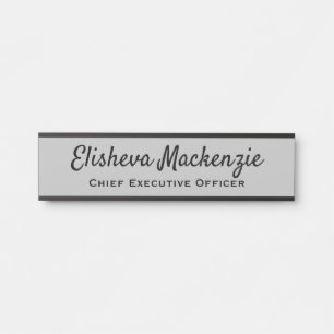 Namensschild für Bürogebäude - grau und schwarz