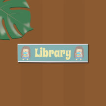 Namensschild für die Schulbibliothek