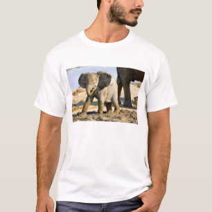 Namibia, Afrika: Baby Afrikanischer Elefant T-Shirt