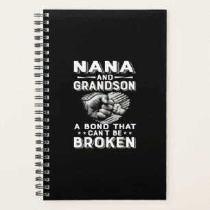 Nana Et Grandson Une Obligation Qui Ne Peut Pas Êt