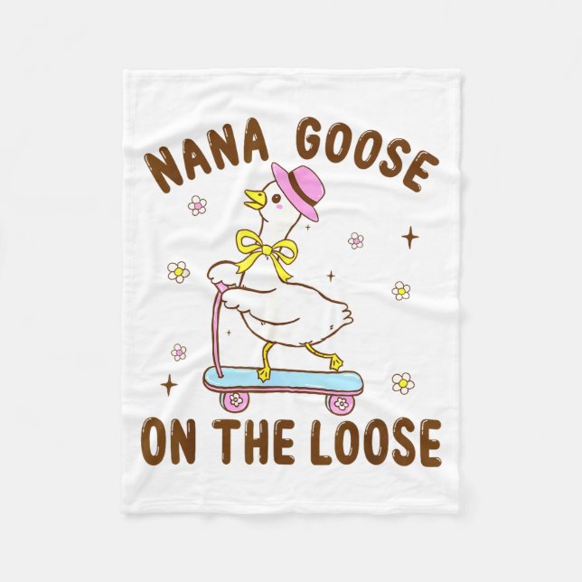 Nana Goose On The Loose Funny Birthday Matching Fa Fleecedecke (Vorderseite)
