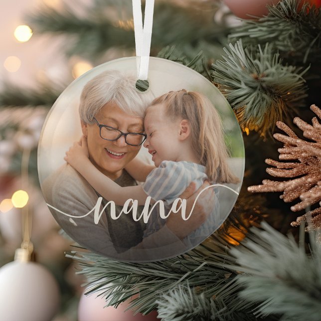 Nana Grandma Script Overlay Ornament Aus Glas (Von Creator hochgeladen)
