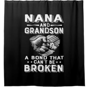Nana und Grandson eine Anleihe, die nicht zerbroch Duschvorhang