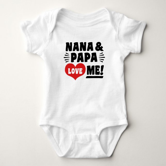 Nana und Papa Liebe Baby Strampler (Vorderseite)