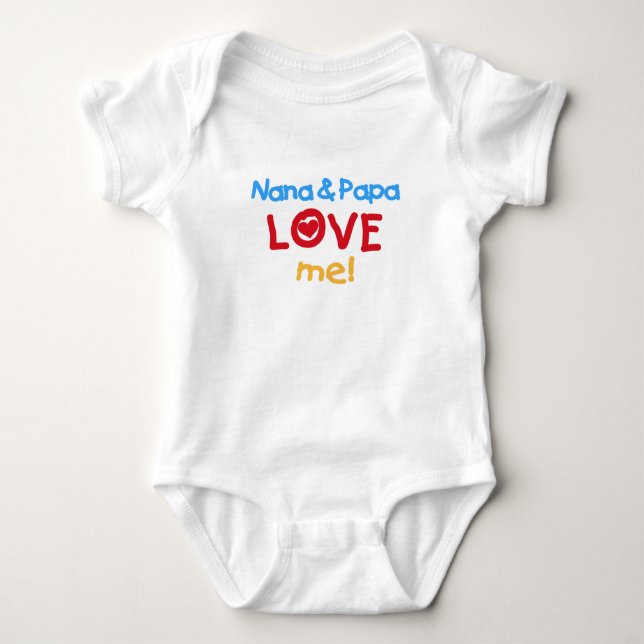 Nana- und Papa-Liebe ich Baby Strampler (Vorderseite)