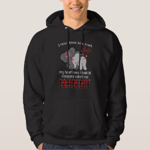 Nanny Elephant Baby Elephant Niedlich New Oma Anno Hoodie