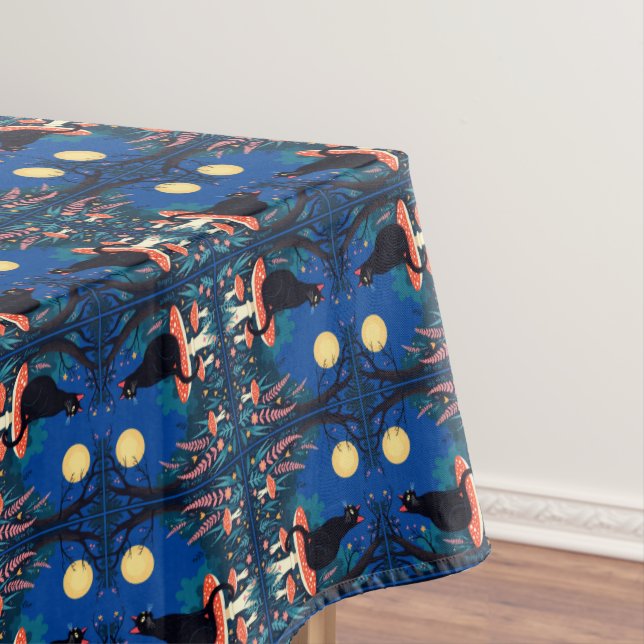 Nappe A Familiar Black Cat And Toadstools Halloween 4 (In Situ)