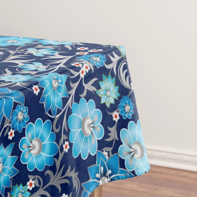 Nappe à motif floral bleu argenté (In Situ)
