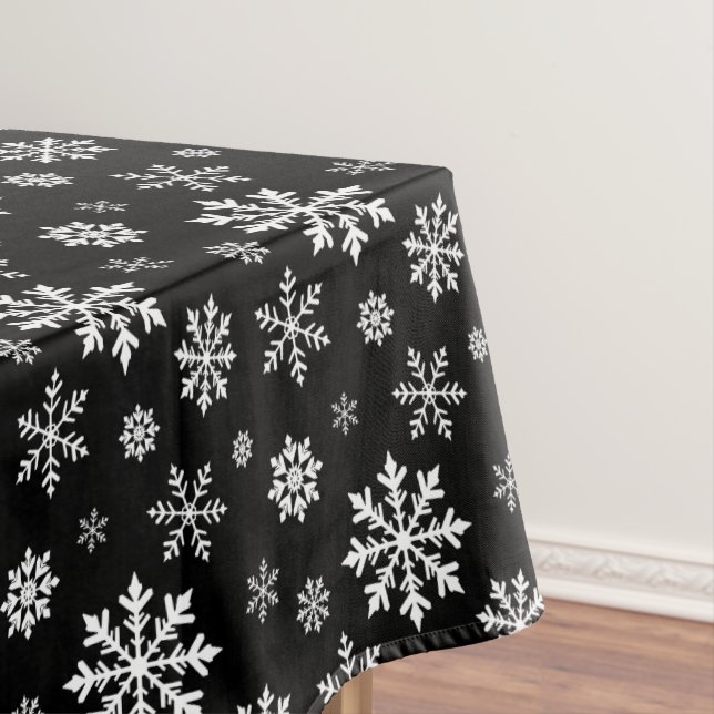 Nappe Black And White Winter Snowflake Pattern Modern (In Situ)
